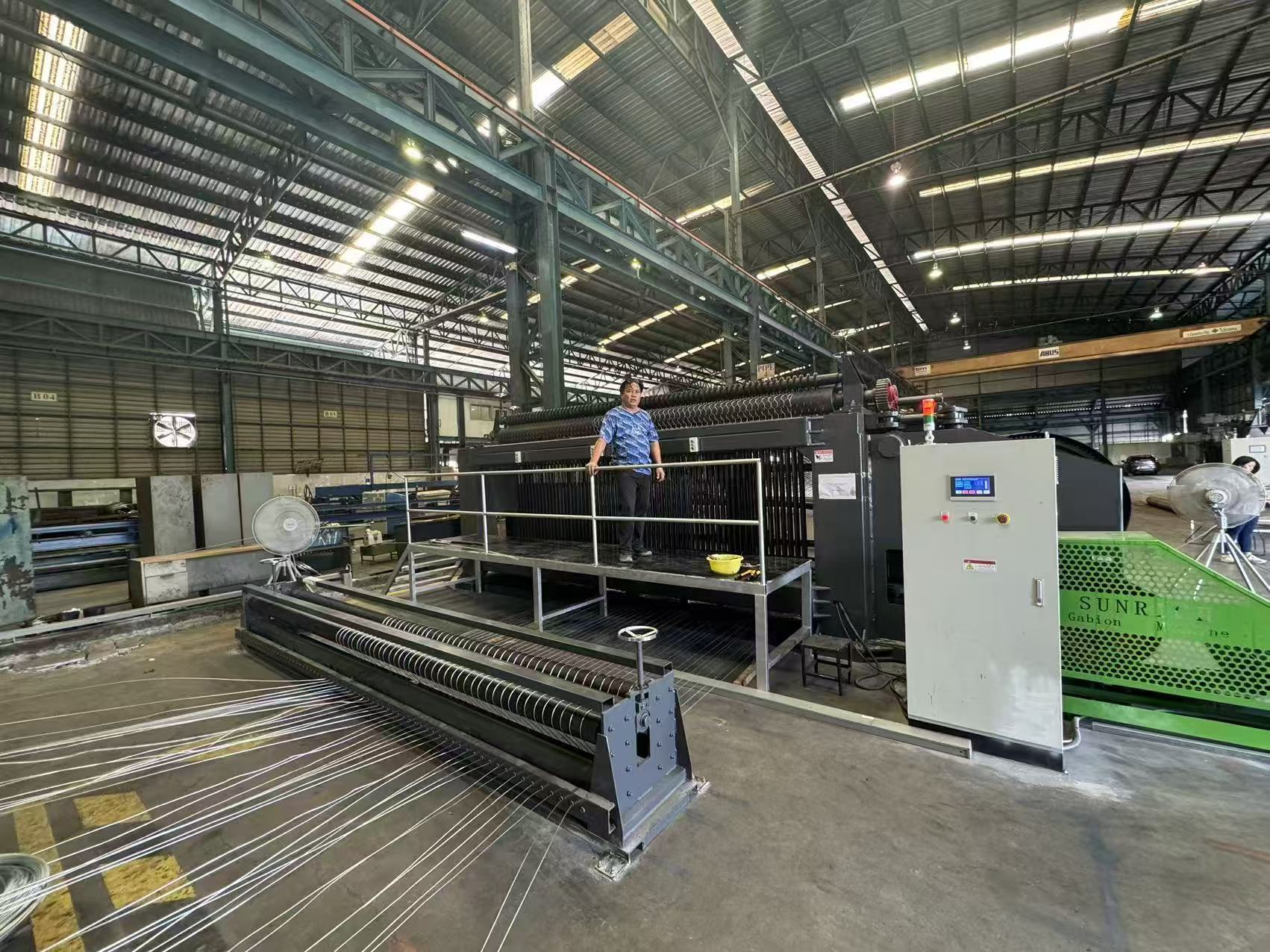 नवीनतम कंपनी ब्लॉग के बारे में पहाड़ी क्षेत्रों में भूस्खलन का बढ़ता जोखिम? भारत में ढलान स्थिरीकरण परियोजनाओं का समर्थन करने वाली स्वचालित गैबियन मशीनें