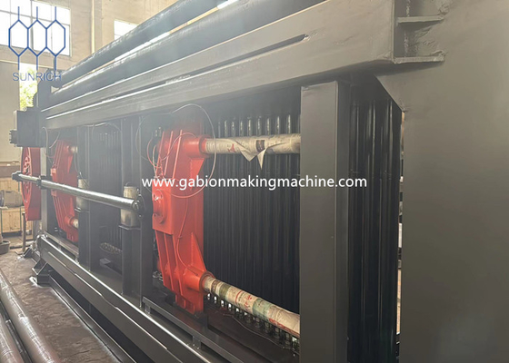 अनुकूलन योग्य तार व्यास 1.6mm-4.0mm गेबियन मशीन जाल आकार 105x125mm